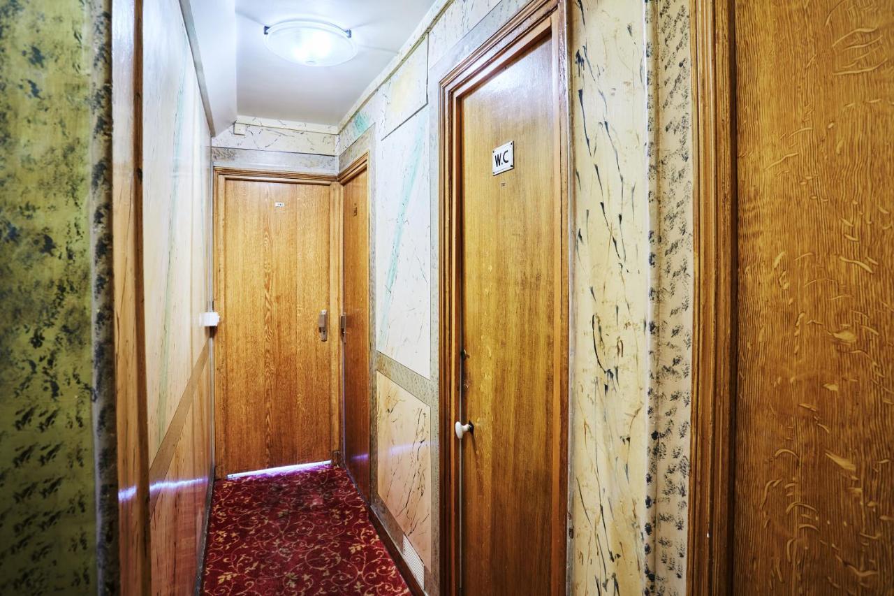 Tiquetonne Hotel Parijs